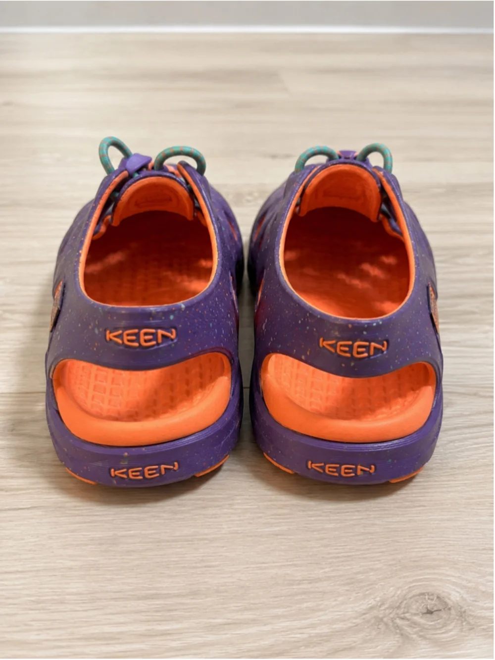 KEEN Kids Newport H2 Water Shoes Youth Size 2 Purple Orange Sport Sandals